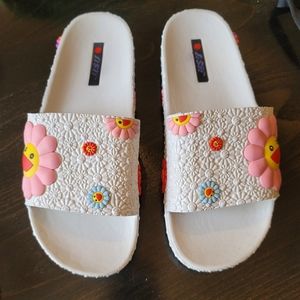 JISU White Rainbow Slides Size 39 Flowers smile